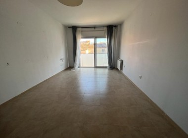 cb312242-7560-453e-817e-abf9a038dec2