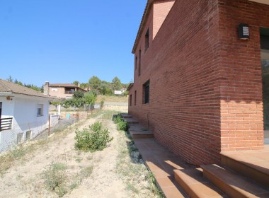 3551799-1876d58a