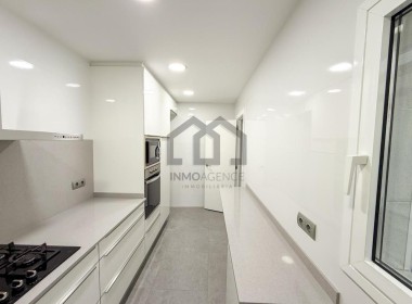 70dbd371-0004107057